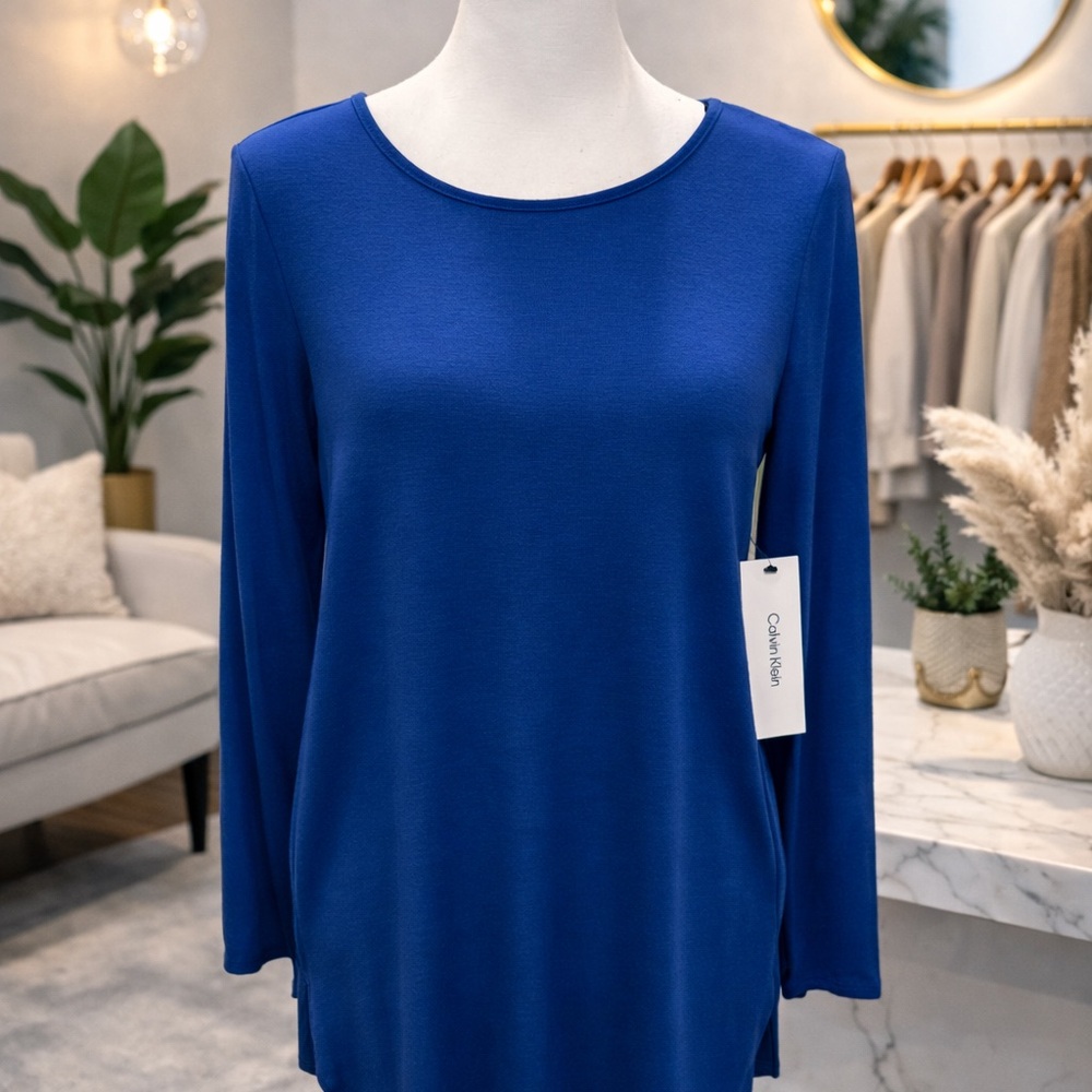 Calvin Klein Women's Royal Blue Long Sleeve Top S